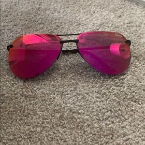Quay Purple-ish mirrored sunglasses